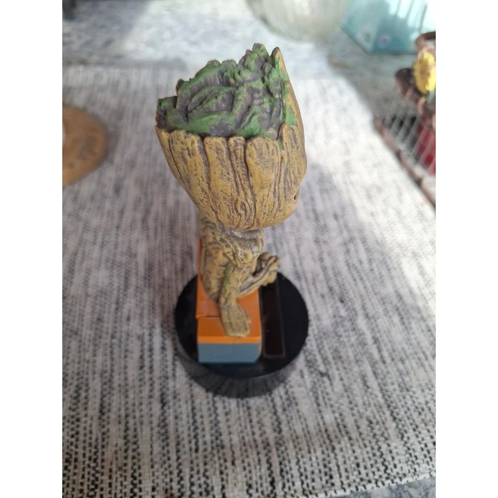 Groot ‎ NECA Infinity Saga Bobblehead used